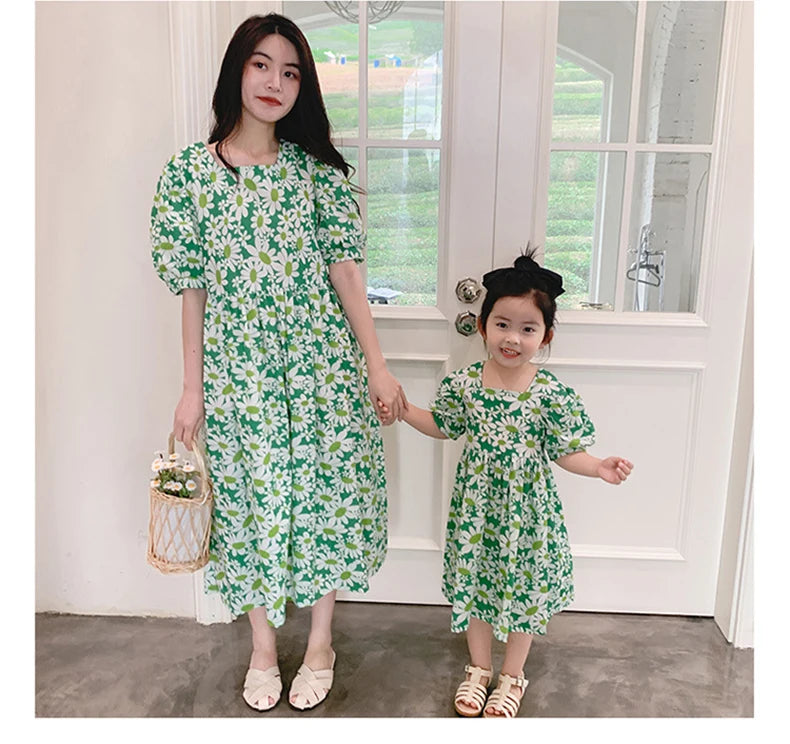 New Fashion Floral Mom And Daughter Dress Cute Family Matching Party Parent-Child Outfits Carnival Mother Kids Clothes